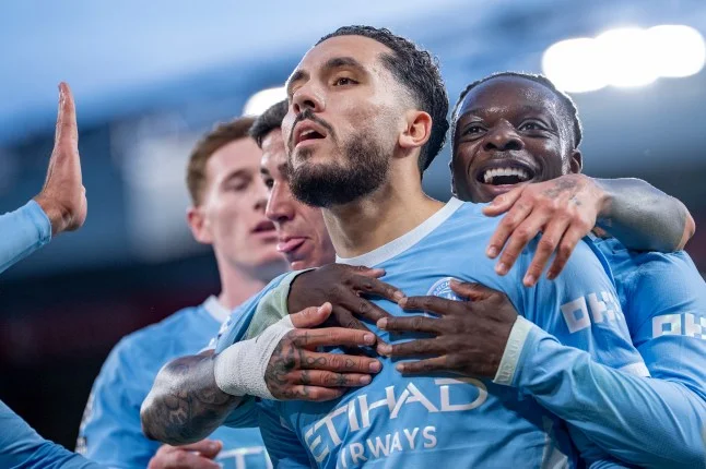 Manchester City’s Show of Strength Highlights Tactical Superiority and Controversy