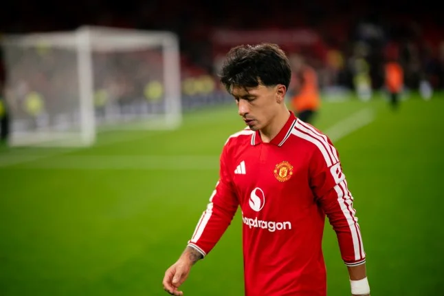Lisandro Martinez's Bold Critique Exposes Manchester United's Ongoing Turmoil