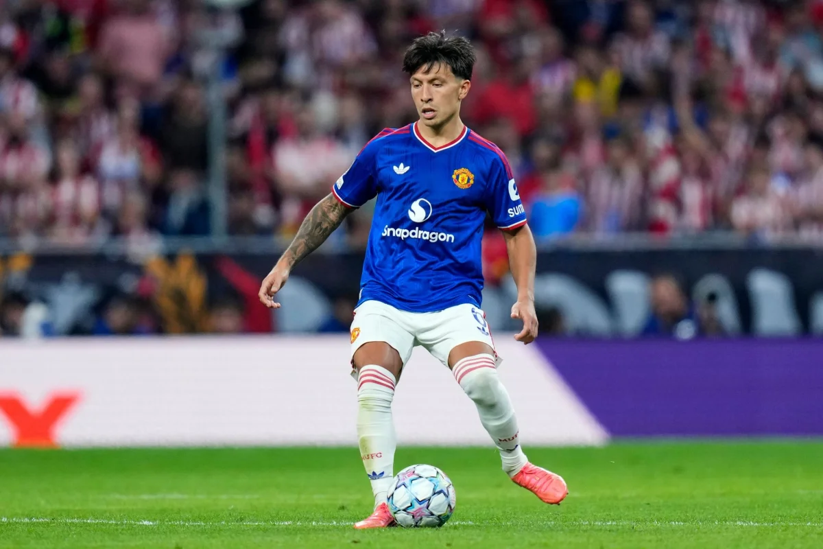 Mandatory Credit: Photo by Cesar Cebolla/PRESSINPHOTO/Shutterstock (17214228cj) Lisandro Martinez of Manchester United during the UEFA Champions League match between Atletico de Madrid and Manchester United FC played at Riyadh Metropolitano Stadium on 13 Oct 2026 in Barcelona, Spain. (Photo by Cesar Cebolla / PRESSINPHOTO) ESP: Atletico de Madrid v Manchester United FC. UEFA Champions League. Matchday 2., Riyadh Metropolitano Stadium, Spain - 13 Oct 2026