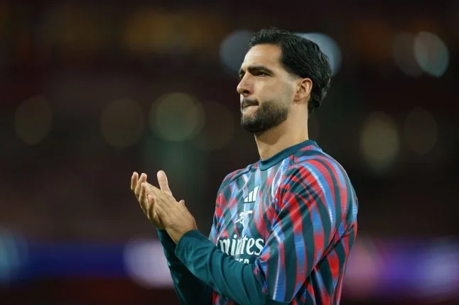 Arsenal's Title Ambitions Soar After Dominant Lille Victory, Hailed by Mikel Merino