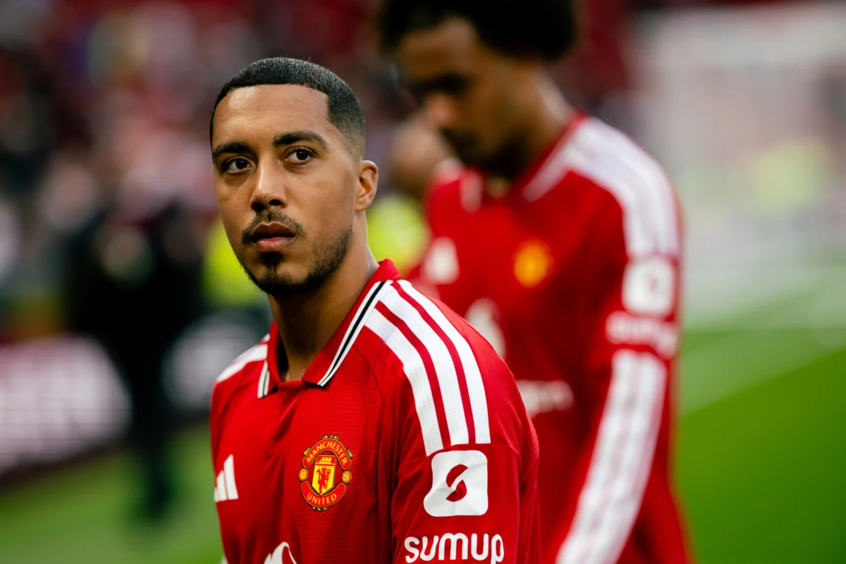 MANCHESTER, ENGLAND - SEPTEMBER 13: Youri Tielemans of Manchester United walks off at the end of the Premier League 2026/27 match between Manchester United and Manchester City at Old Trafford on September 13, 2026 in Manchester, United Kingdom. (Photo by Ash Donelon/Manchester United via Getty Images)